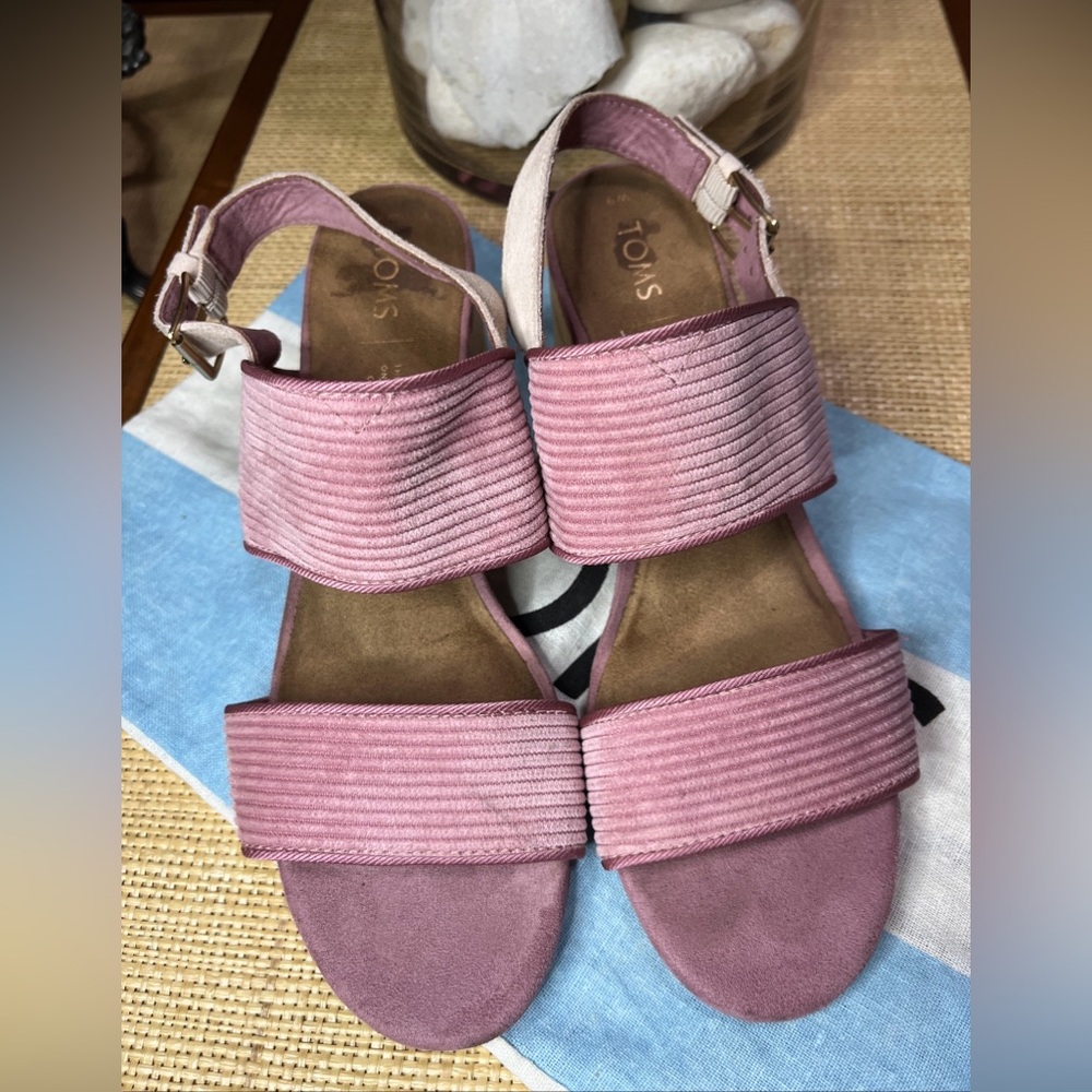 TOMS Women's Old‎ Rose Mauve Sandals